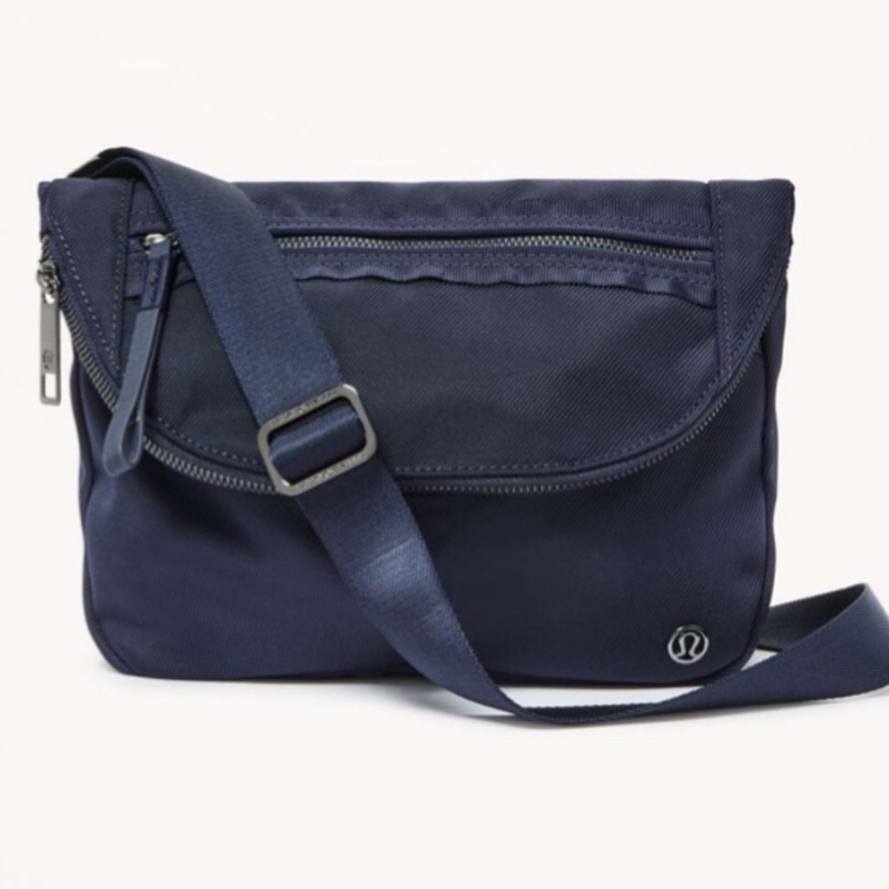 Lululemon Festival II Bag NWT